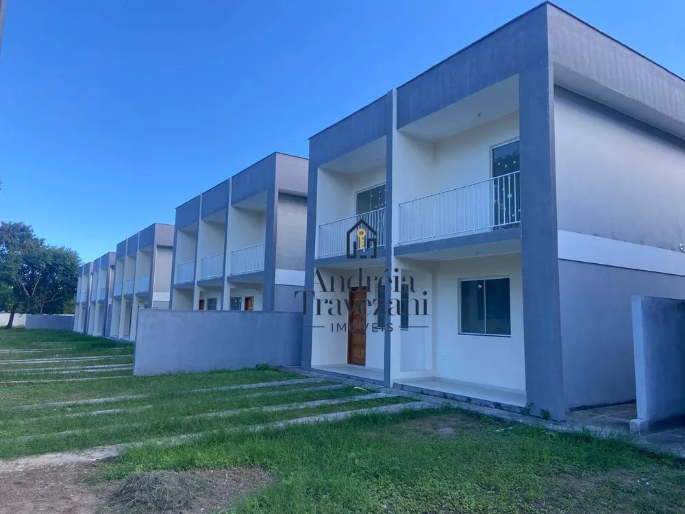 Casa, 2 quartos, 72 m² - Foto 1
