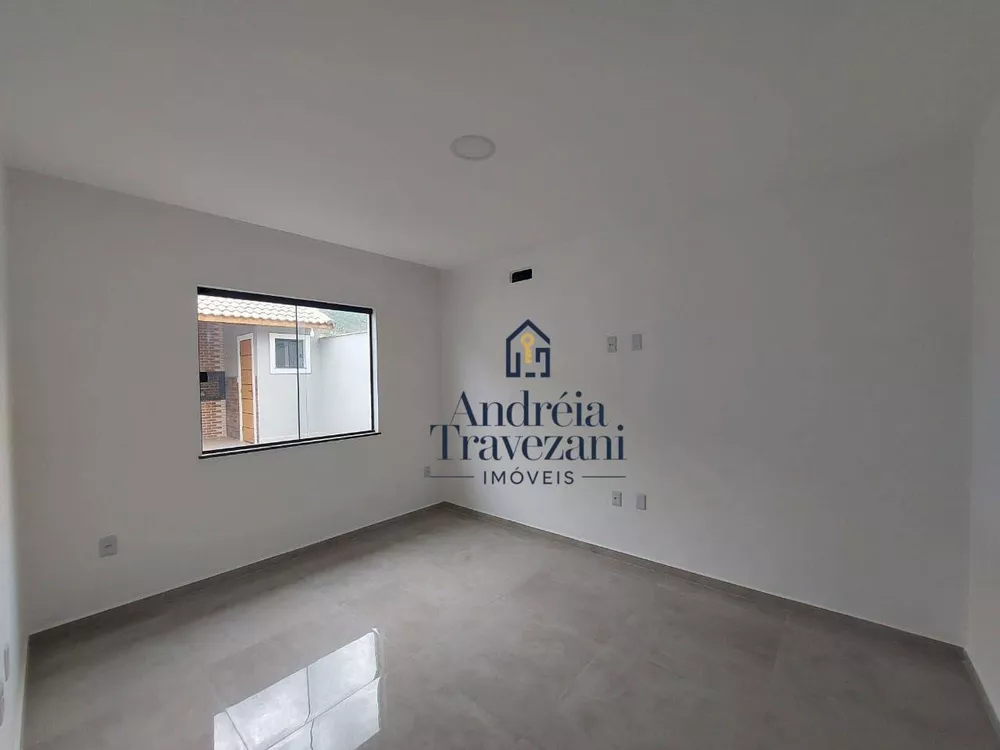 Casa, 3 quartos, 122 m² - Foto 1