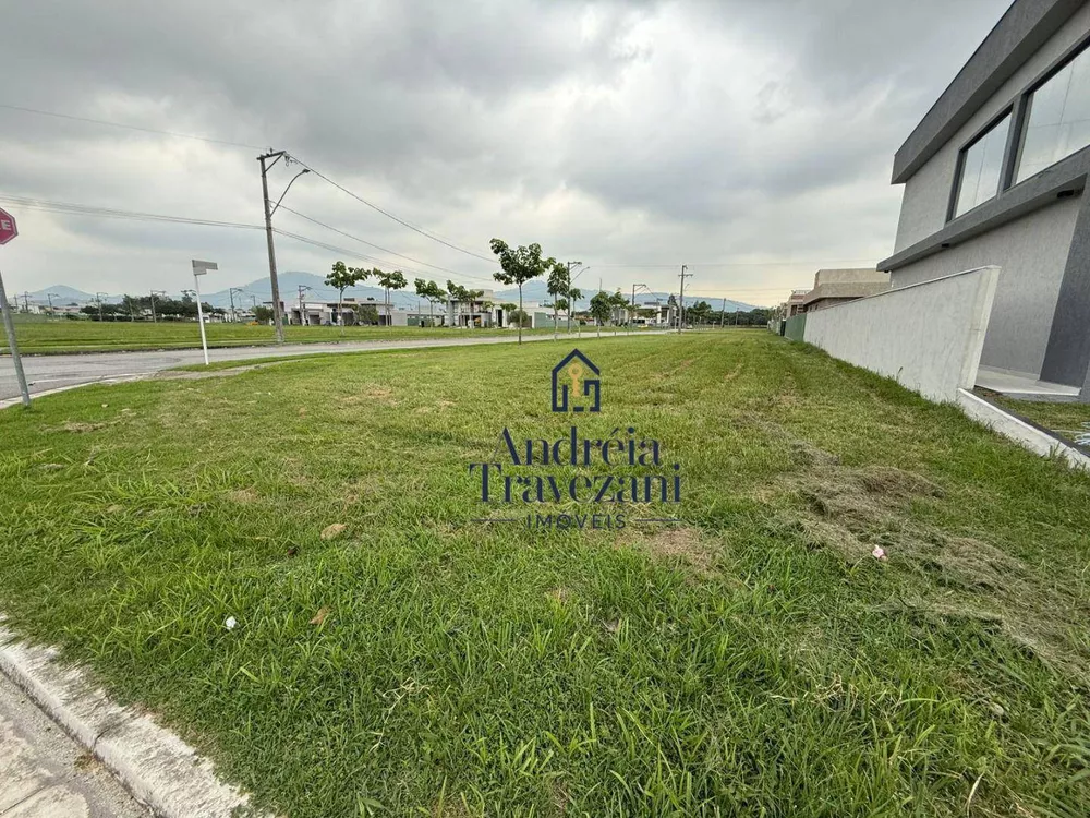 Loteamento e Condomínio, 404 m² - Foto 2