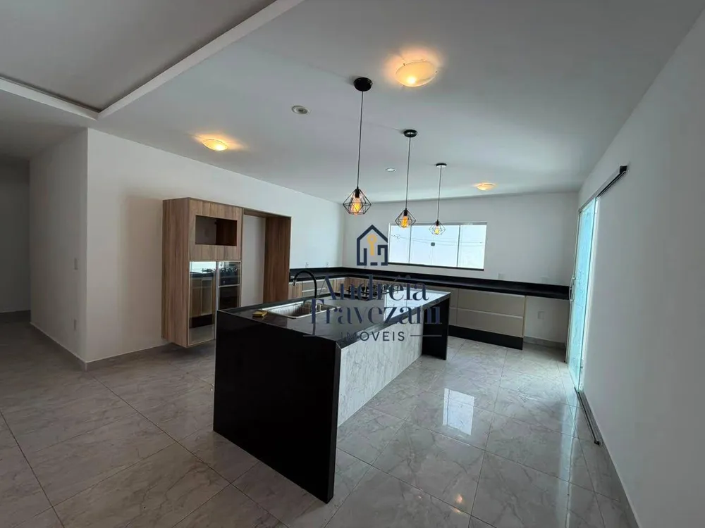 Casa, 3 quartos, 200 m² - Foto 7