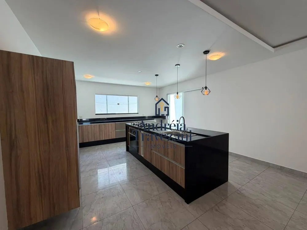 Casa, 3 quartos, 200 m² - Foto 6