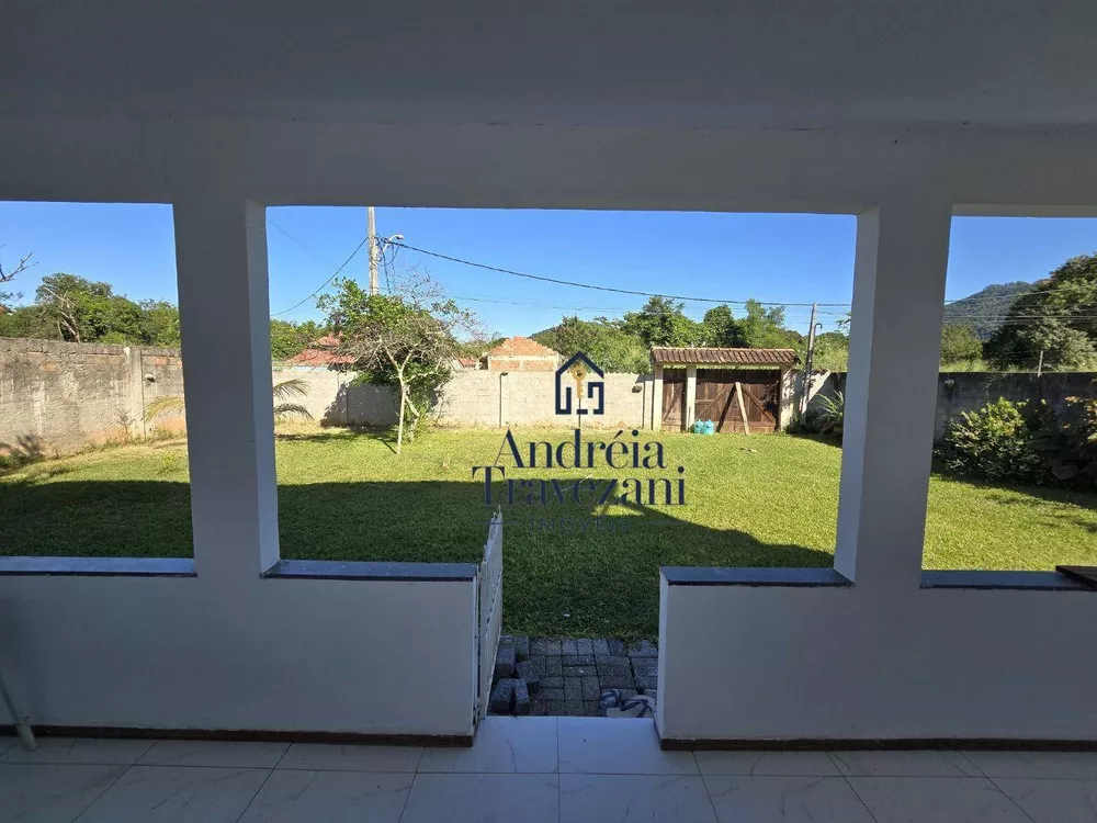 Casa, 4 quartos, 200 m² - Foto 9