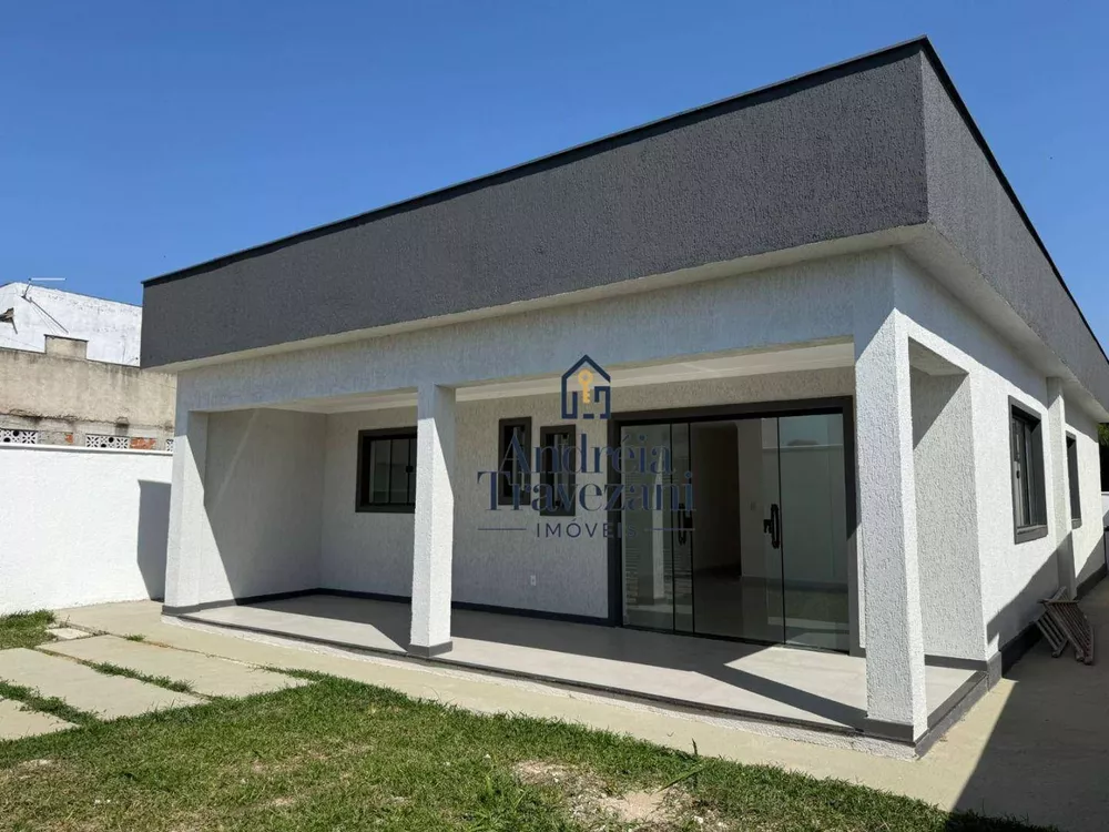 Casa, 3 quartos, 114 m² - Foto 1