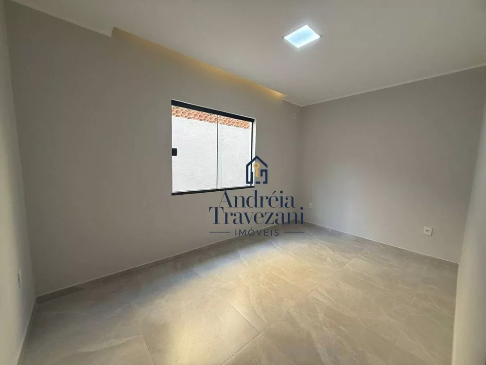 Casa, 3 quartos, 141 m² - Foto 1