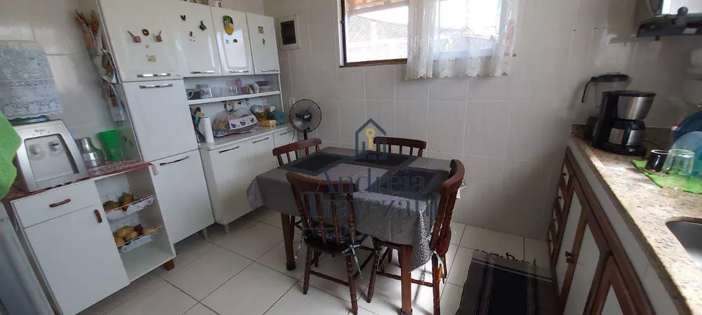 Casa, 3 quartos, 204 m² - Foto 13
