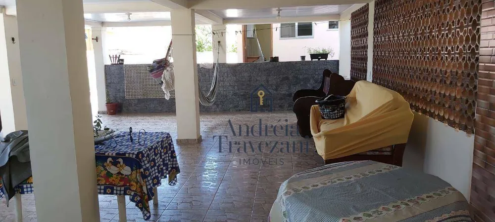 Casa, 3 quartos, 204 m² - Foto 10