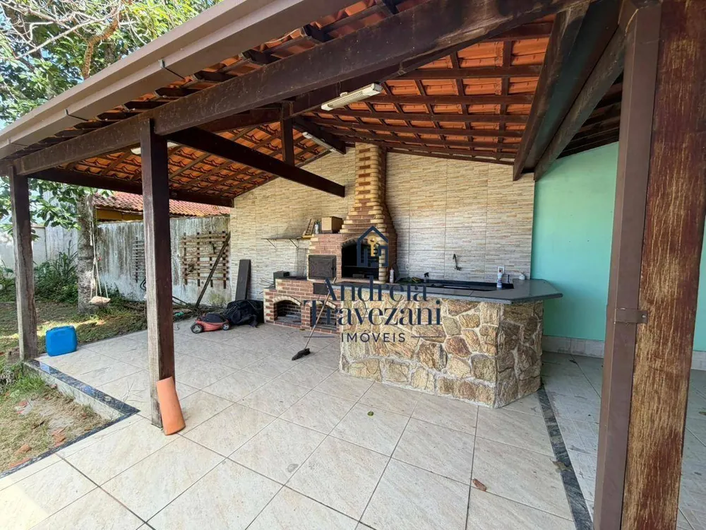 Casa, 2 quartos, 200 m² - Foto 1