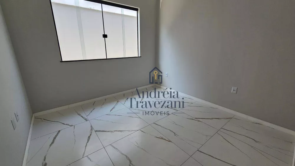 Casa, 3 quartos, 106 m² - Foto 2