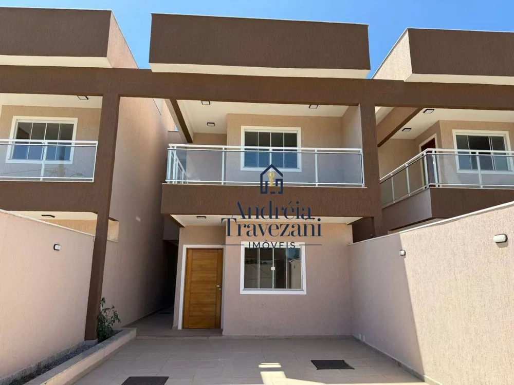 Casa, 5 quartos, 130 m² - Foto 1