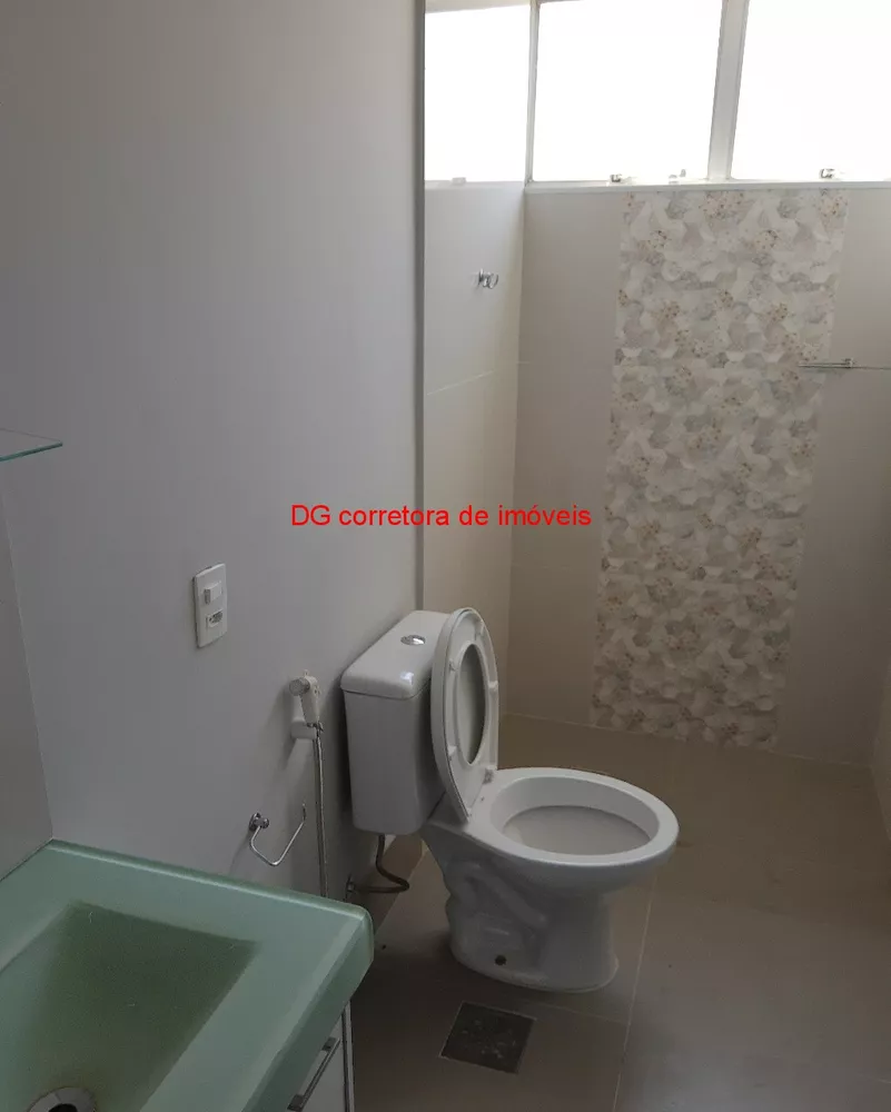 Apartamento à venda com 3 quartos, 150m² - Foto 4