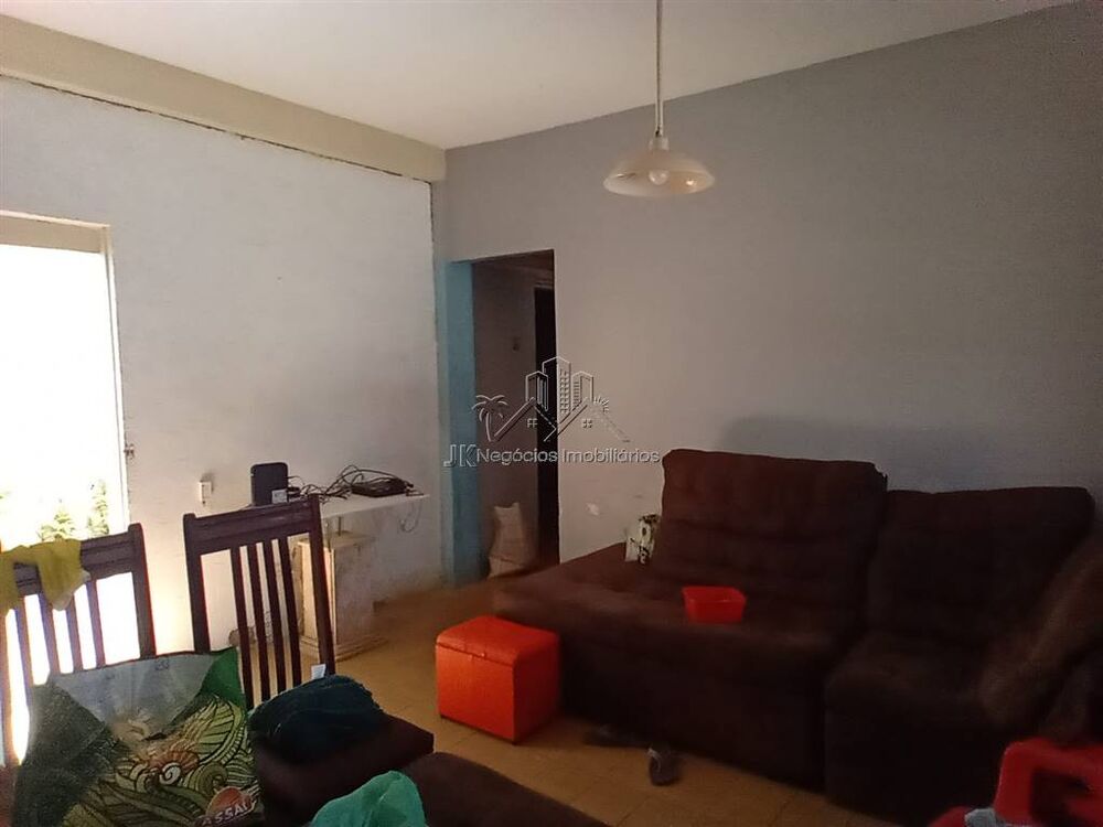 Casa à venda e aluguel com 2 quartos - Foto 4