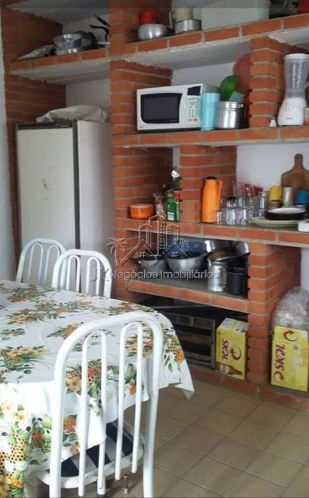 Casa para alugar com 4 quartos, 125m² - Foto 8