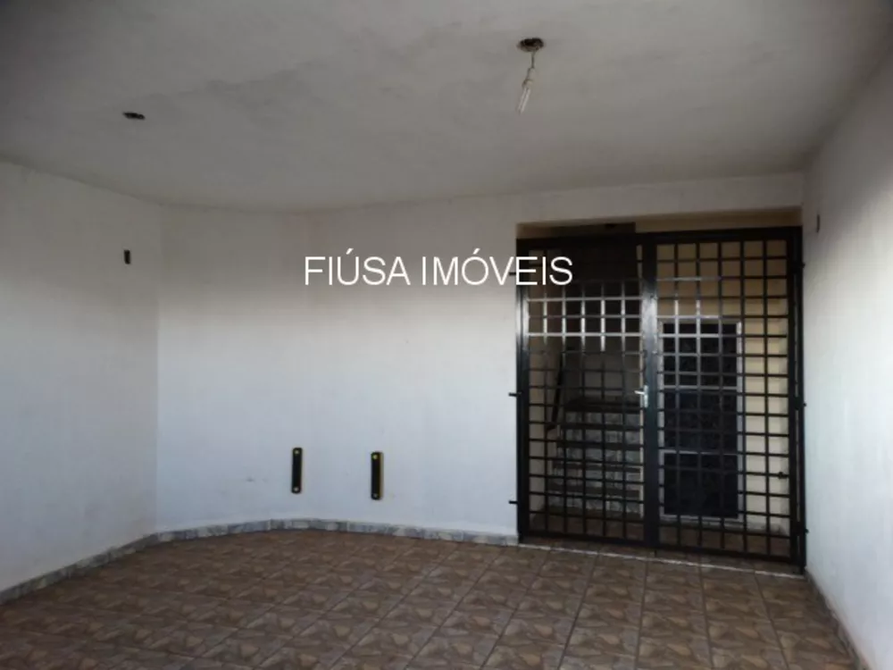 Casa à venda com 3 quartos - Foto 4