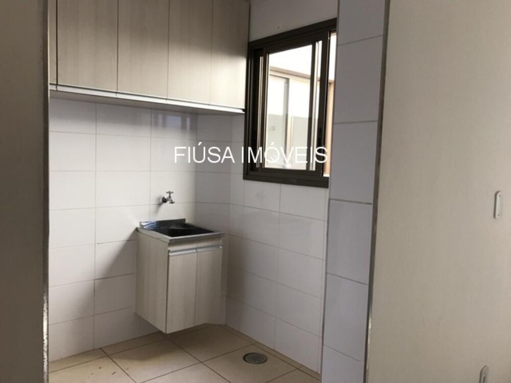Apartamento à venda com 1 quarto, 38m² - Foto 3