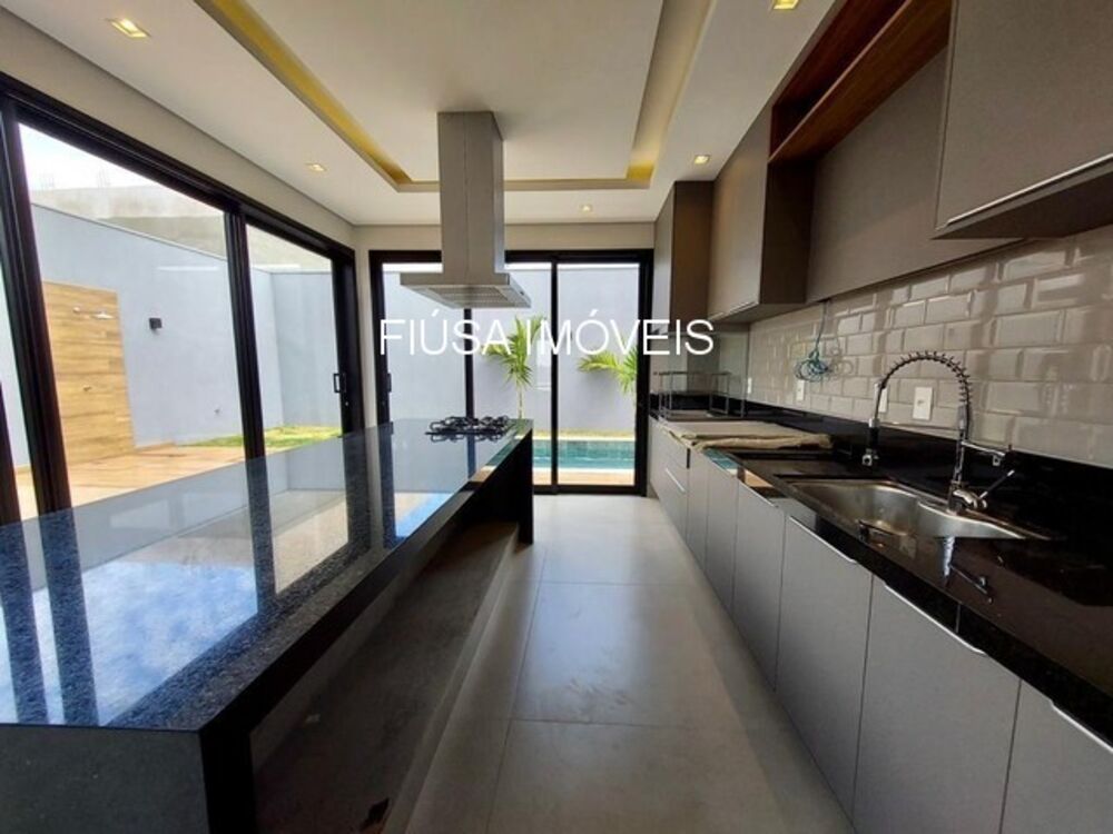 Casa, 4 quartos, 349 m² - Foto 3