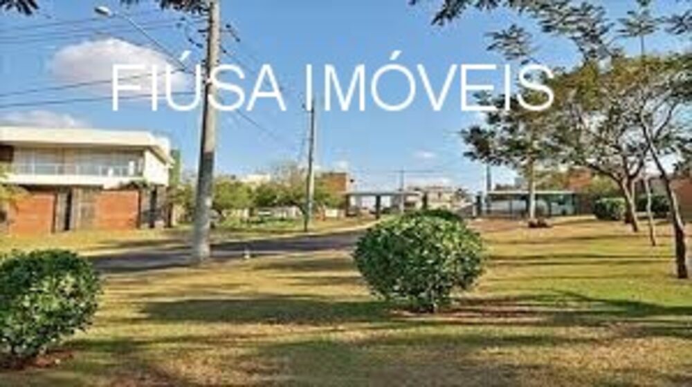 Casa à venda com 4 quartos - Foto 2