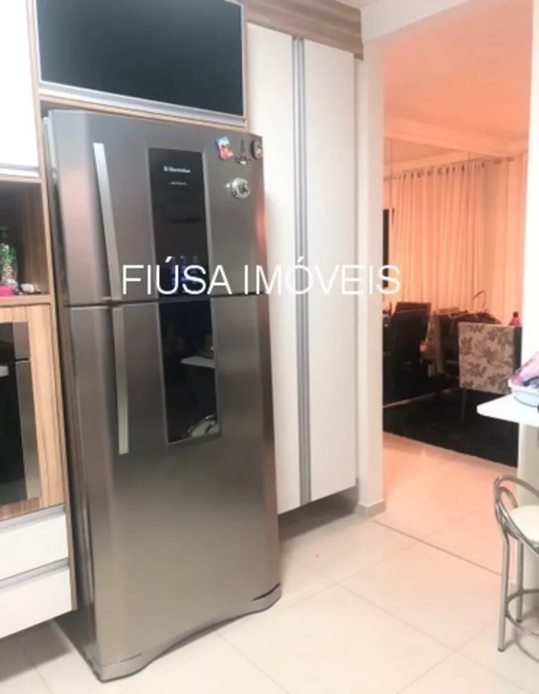 Apartamento à venda com 3 quartos, 111m² - Foto 1