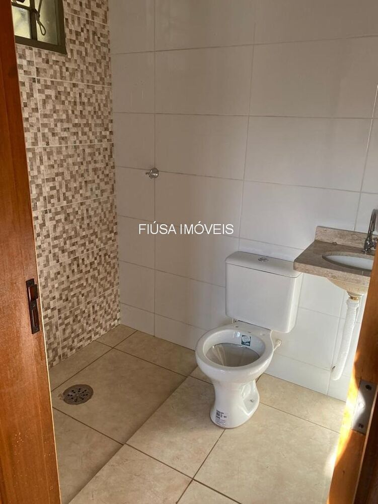Casa, 2 quartos, 200 m² - Foto 2