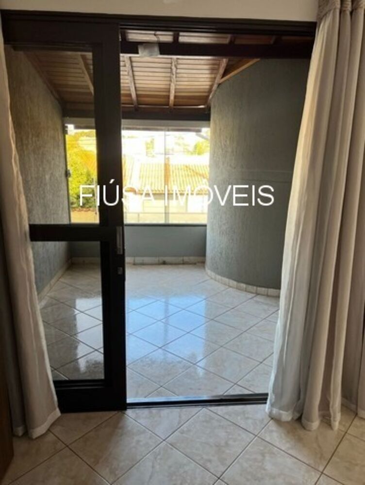 Casa à venda com 3 quartos - Foto 9
