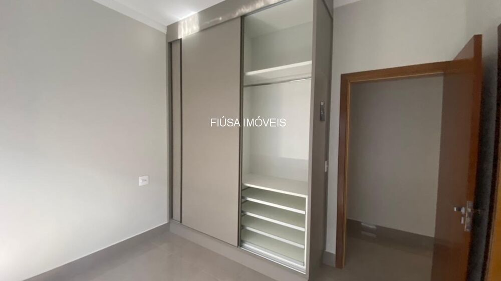 Casa, 3 quartos, 195 m² - Foto 4