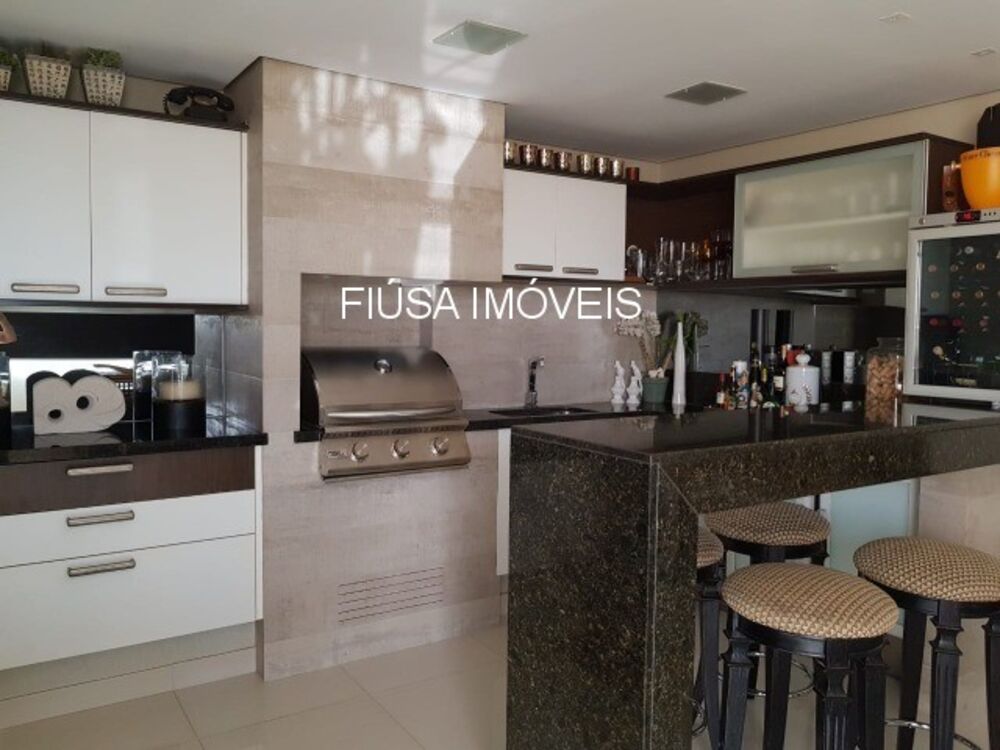 Apartamento à venda com 4 quartos, 228m² - Foto 9