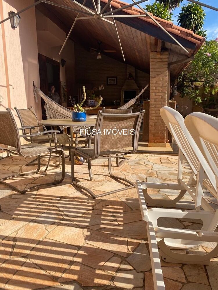 Casa, 4 quartos - Foto 2