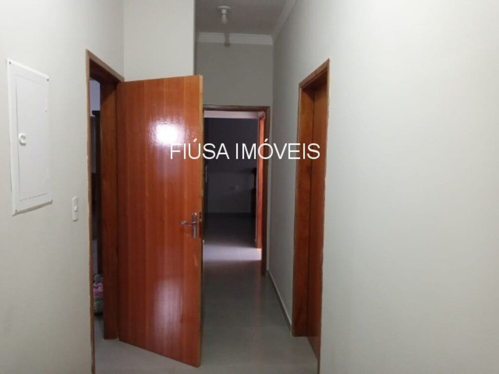 Casa à venda com 3 quartos - Foto 2