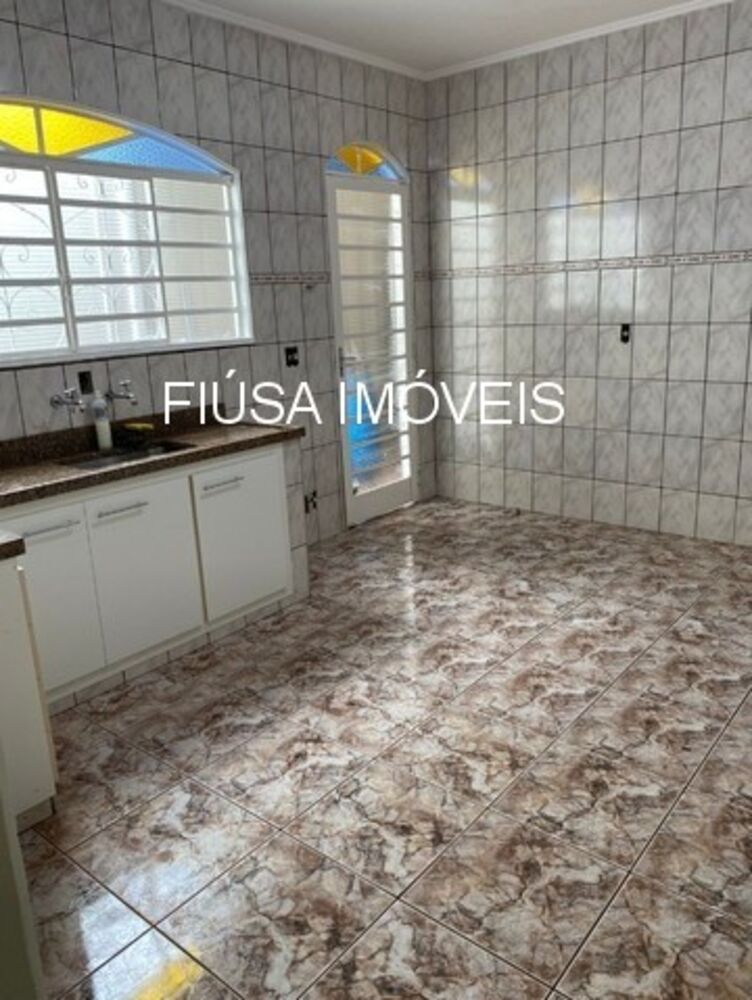 Casa à venda com 2 quartos - Foto 4