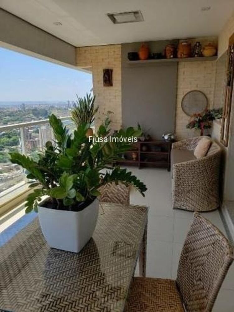 Apartamento, 3 quartos, 184 m² - Foto 1