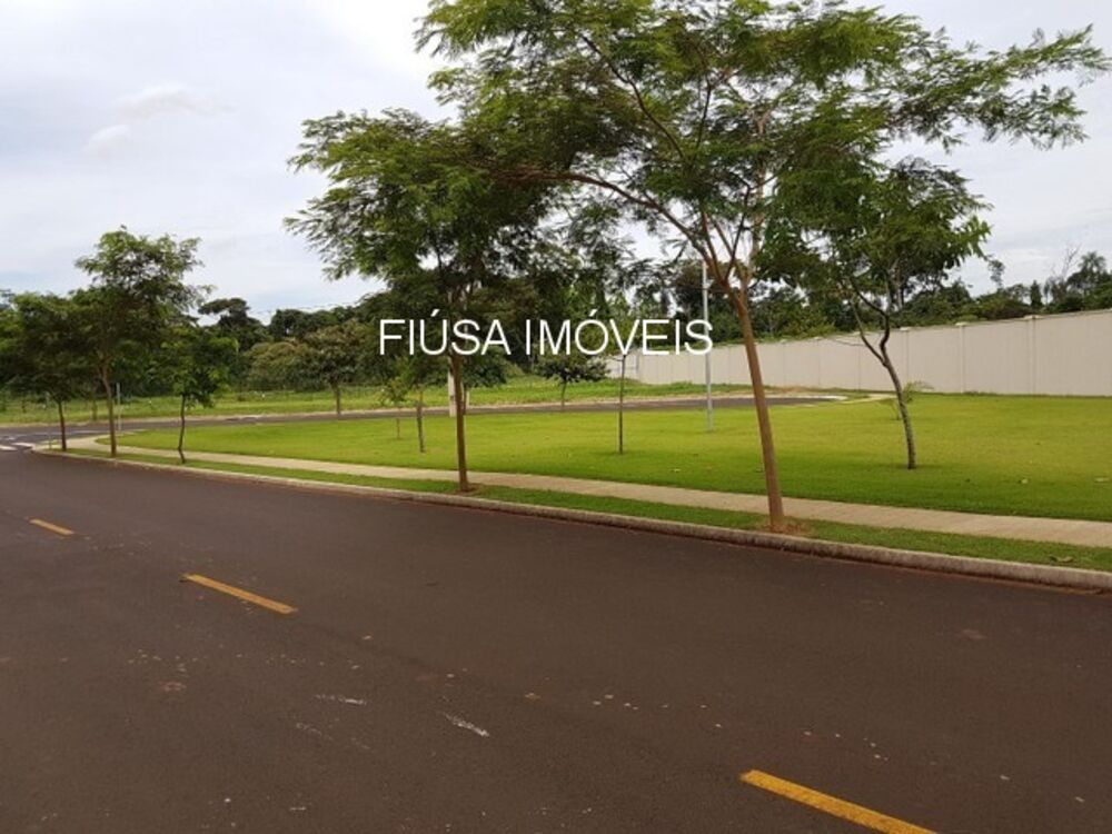 Terreno, 394 m² - Foto 1