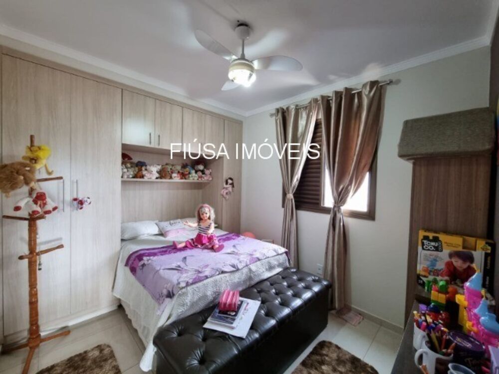 Apartamento à venda com 3 quartos, 97m² - Foto 4