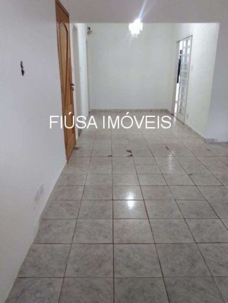 Casa à venda com 3 quartos - Foto 2