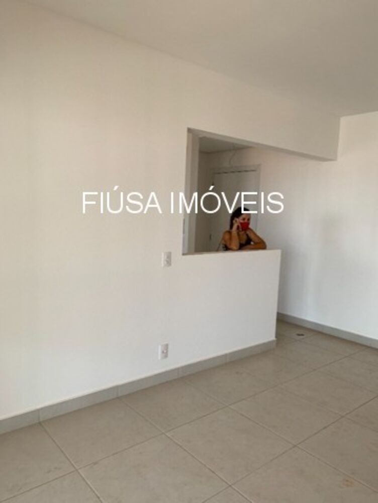 Apartamento à venda com 3 quartos, 105m² - Foto 8