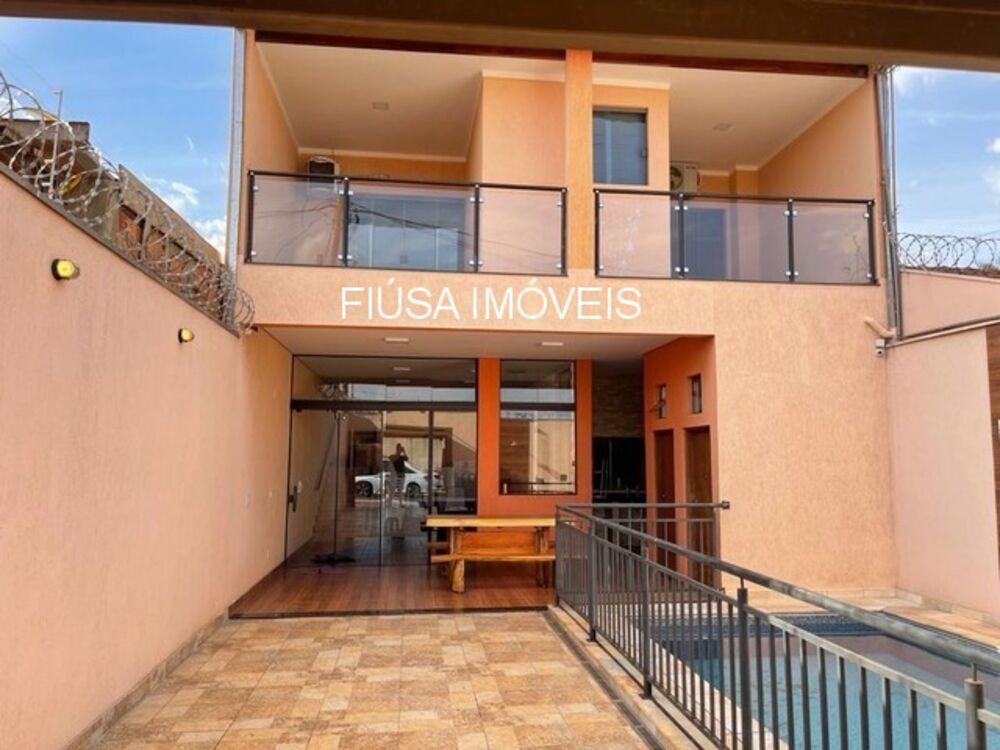 Casa, 3 quartos - Foto 2