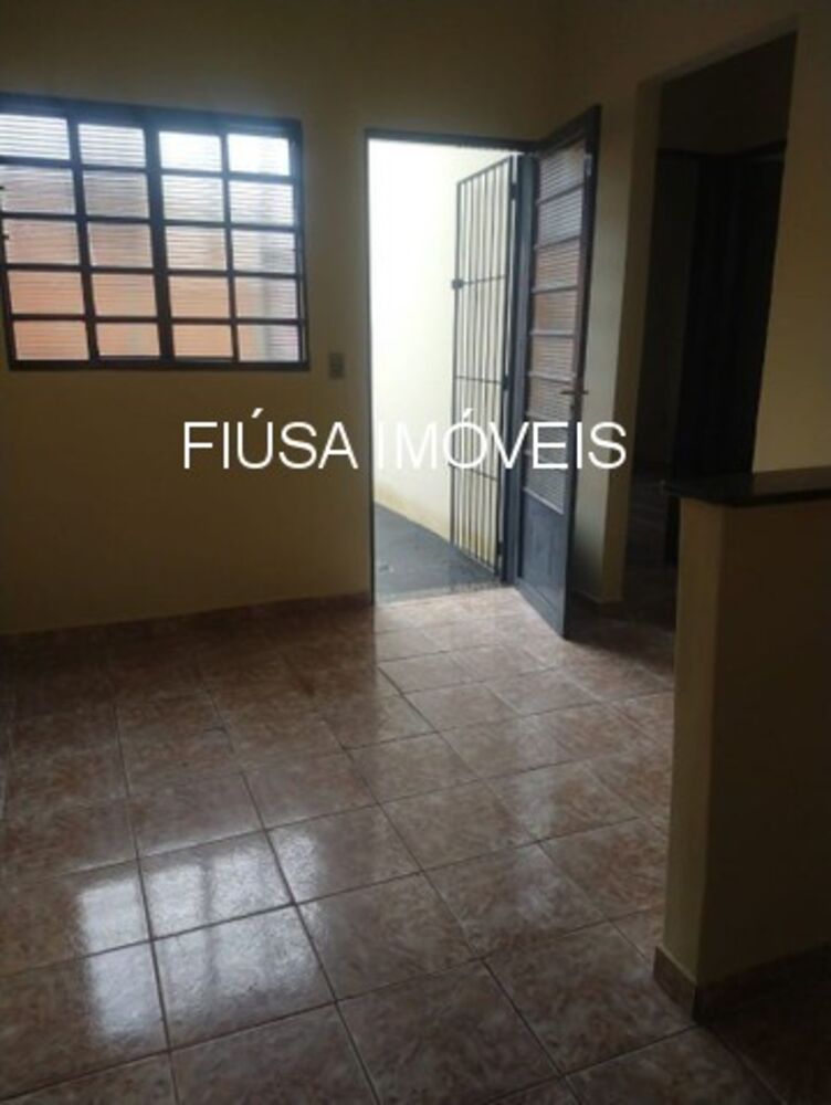 Casa, 2 quartos, 160 m² - Foto 1