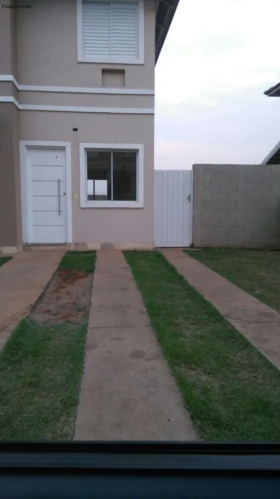 Casa, 4 quartos, 107 m² - Foto 1