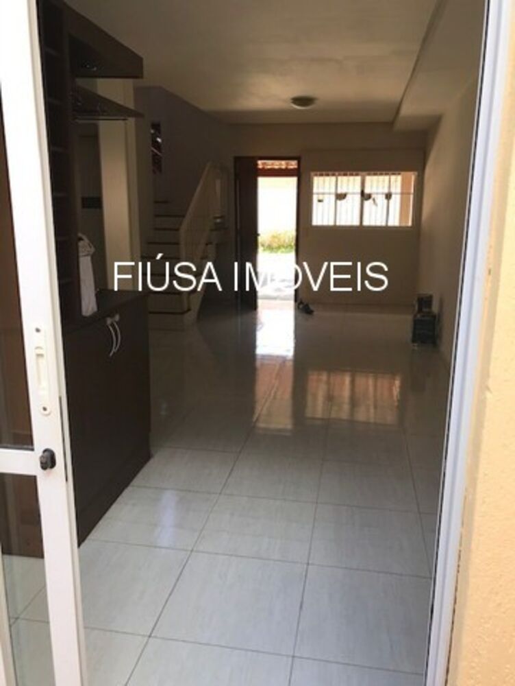 Casa, 2 quartos, 83 m² - Foto 1