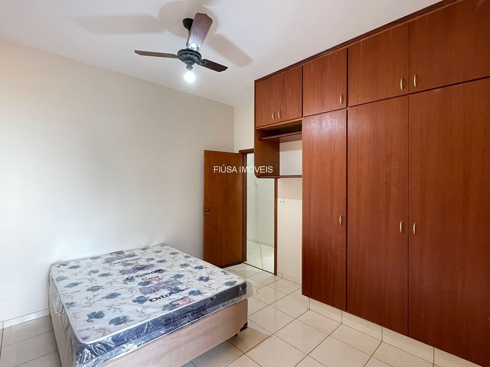 Casa à venda com 4 quartos - Foto 3