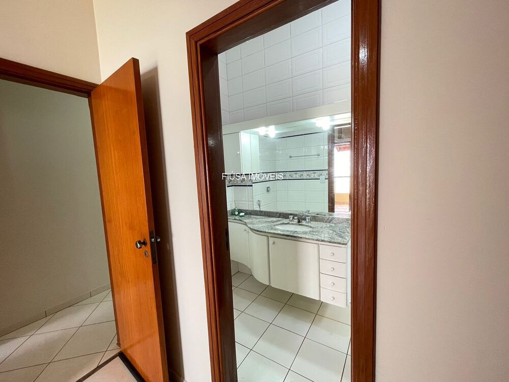 Casa à venda com 4 quartos - Foto 4
