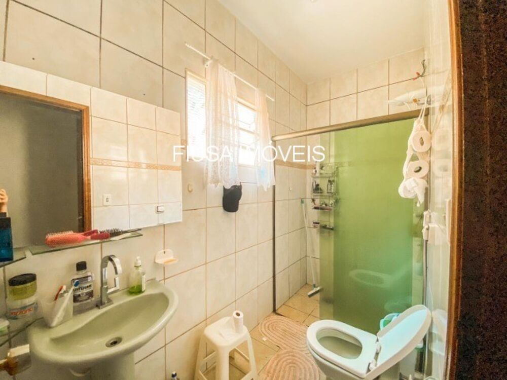 Casa, 3 quartos, 250 m² - Foto 3