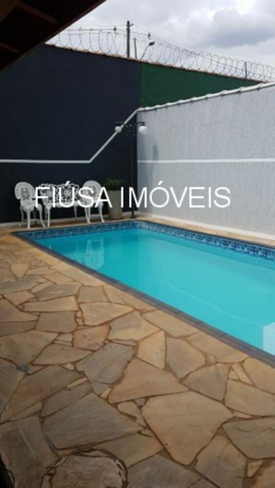 Casa, 3 quartos, 300 m² - Foto 1