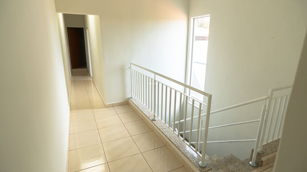 Casa, 4 quartos, 288 m² - Foto 3