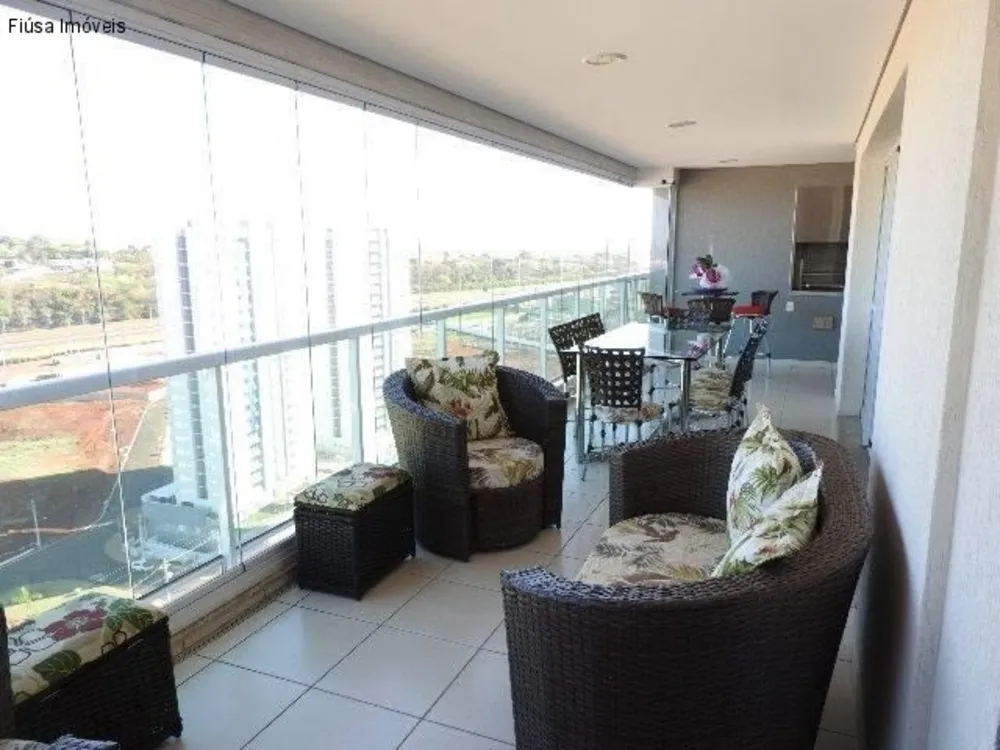 Apartamento, 3 quartos, 167 m² - Foto 2