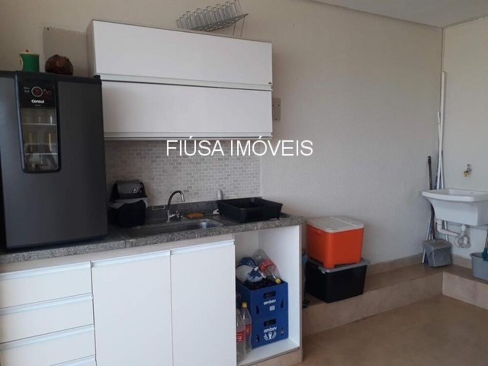 Apartamento à venda com 2 quartos, 102m² - Foto 1