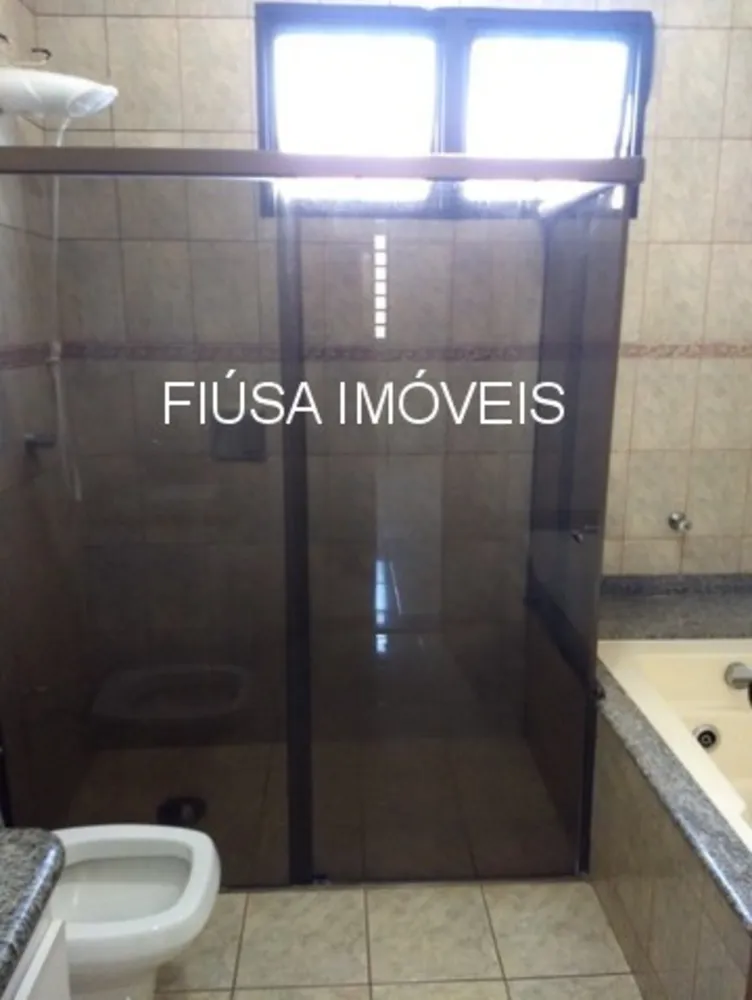 Casa, 4 quartos, 336 m² - Foto 2