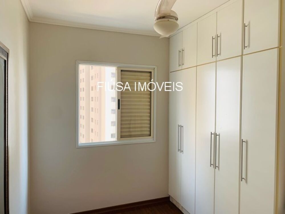 Apartamento à venda com 3 quartos, 81m² - Foto 5