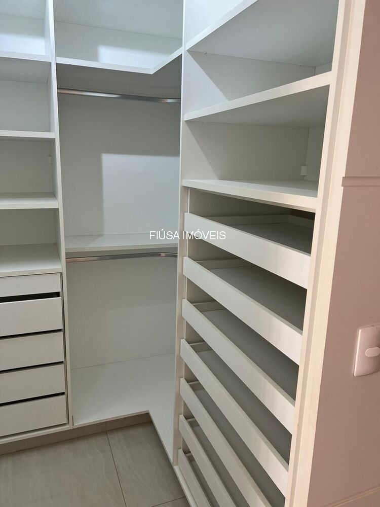 Apartamento, 3 quartos, 155 m² - Foto 1
