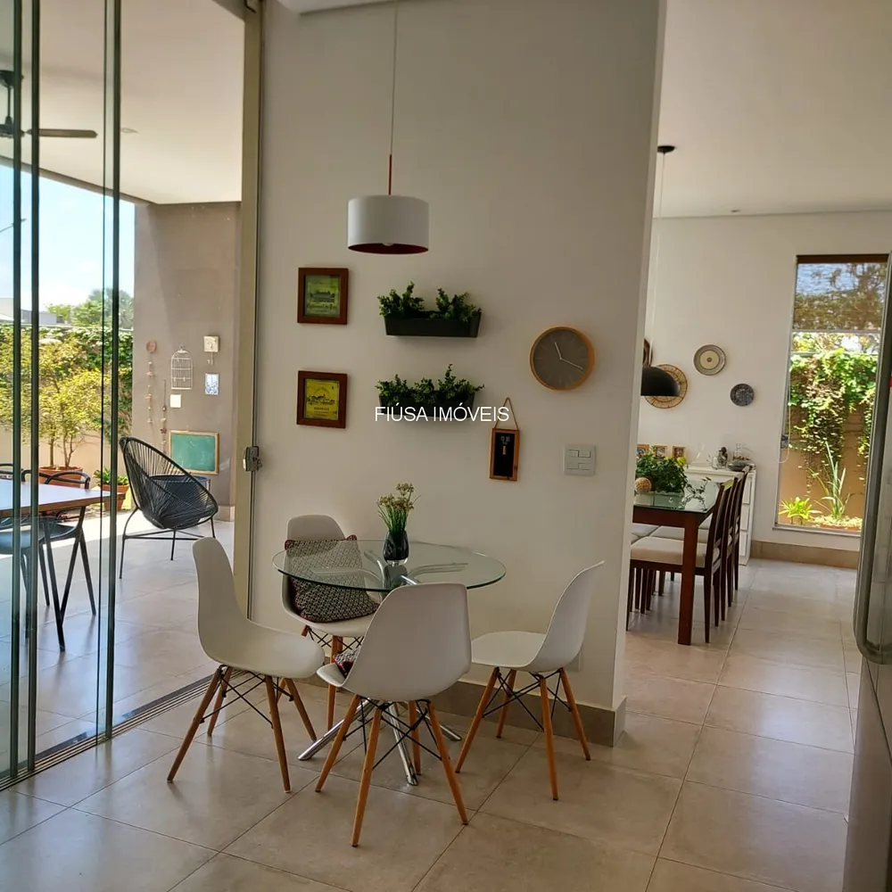 Casa, 3 quartos, 330 m² - Foto 10