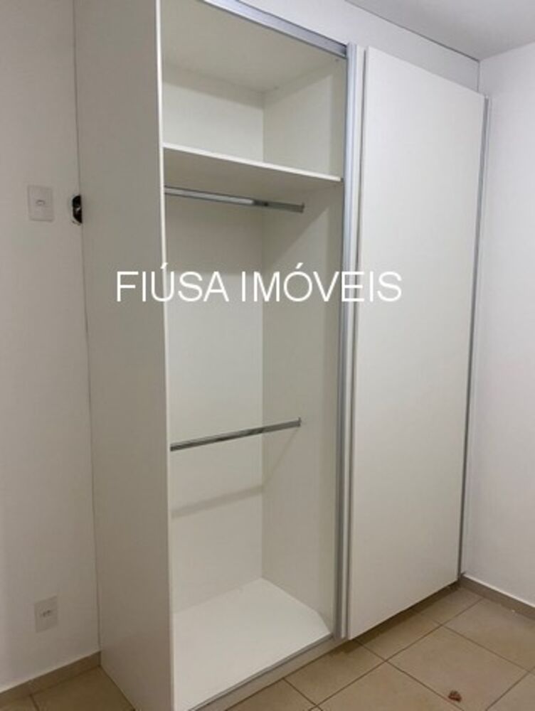 Apartamento à venda com 3 quartos, 71m² - Foto 3