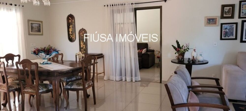 Casa, 5 quartos, 300 m² - Foto 3